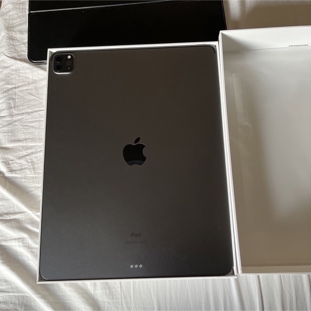 ほぼ新品 iPad Pro 12.9インチ 256GB Wifi