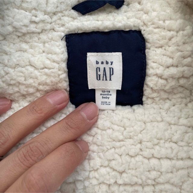 babyGAP(ベビーギャップ)ののず⭐︎様専用　baby gap ダウンベスト キッズ/ベビー/マタニティのベビー服(~85cm)(ジャケット/コート)の商品写真