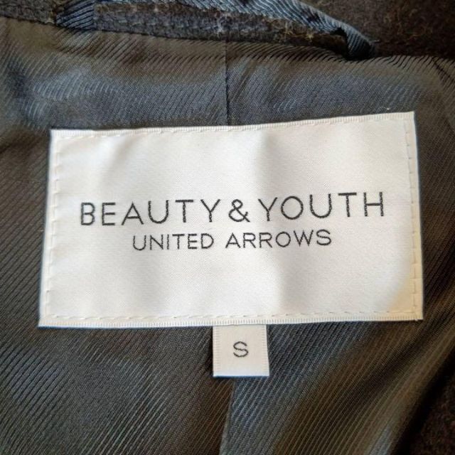 BEAUTY&YOUTH UNITED ARROWS(ビューティアンドユースユナイテッドアローズ)のBEAUTY&YOUTH　レディース　サイズＳ　ブラック　コート レディースのジャケット/アウター(ダッフルコート)の商品写真