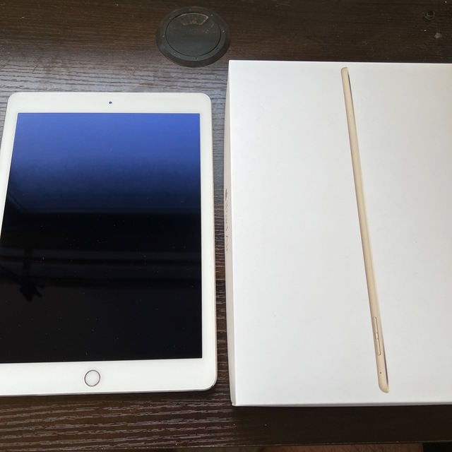 iPad Air 2 (第2世代) 32GB Wi-Fi + Cellular