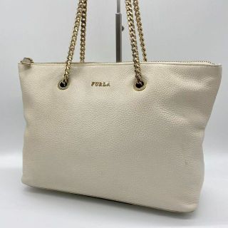 Furla - ✨美品✨FURLA フルラ Julia ジュリア チェーン トートバッグ Furla - ✨美品✨FURLA フルラ Julia ジュリア チェーン トートバッグ