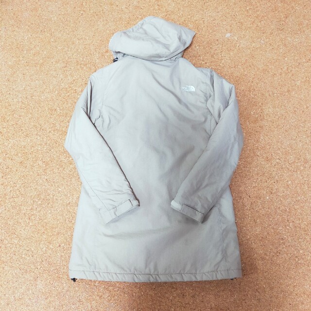 THE NORTH FACE(ザノースフェイス)のNorth Face ノースフェイス ノマドコート ベージュ M レディース レディースのジャケット/アウター(ブルゾン)の商品写真