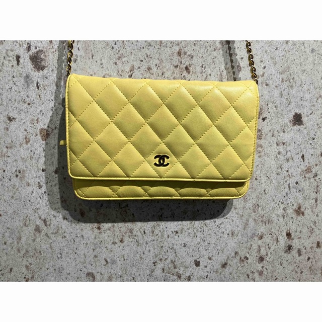 CHANEL シャネル　ミニマトラッセ　ショルダーバッグ