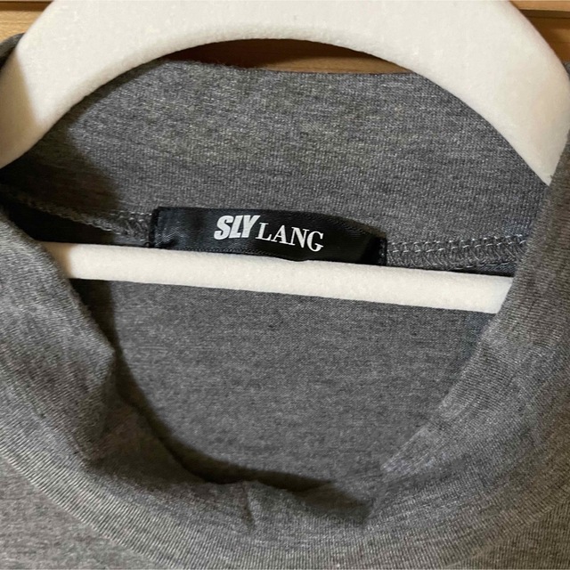 SLY LANG(スライラング)のSLY LANG ワンピース レディースのワンピース(ミニワンピース)の商品写真