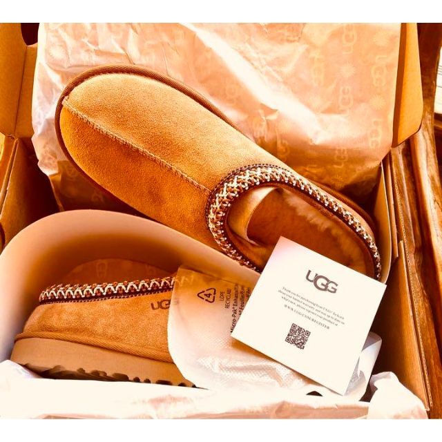 UGG(アグ)の完売しました。。✨②新品✨24.5⇒24cm相当✨UGG✨TASMAN✨タスマン レディースの靴/シューズ(サンダル)の商品写真