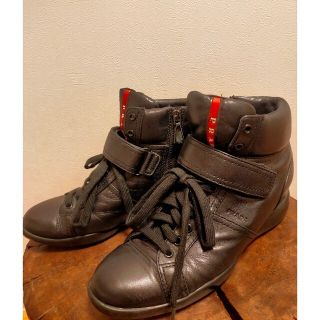 プラダ(PRADA)の【ILL様専用】PRADAハイカットレザースニーカー38.5サイズ25.0-25(スニーカー)