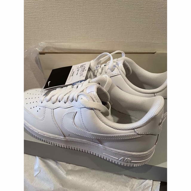 NIKE(ナイキ)のNike Air Force 1 26.5cm US8.5 白　新品未使用 メンズの靴/シューズ(スニーカー)の商品写真