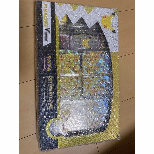 ポケモンカード 海外版 ピカチュウvunion BOX
