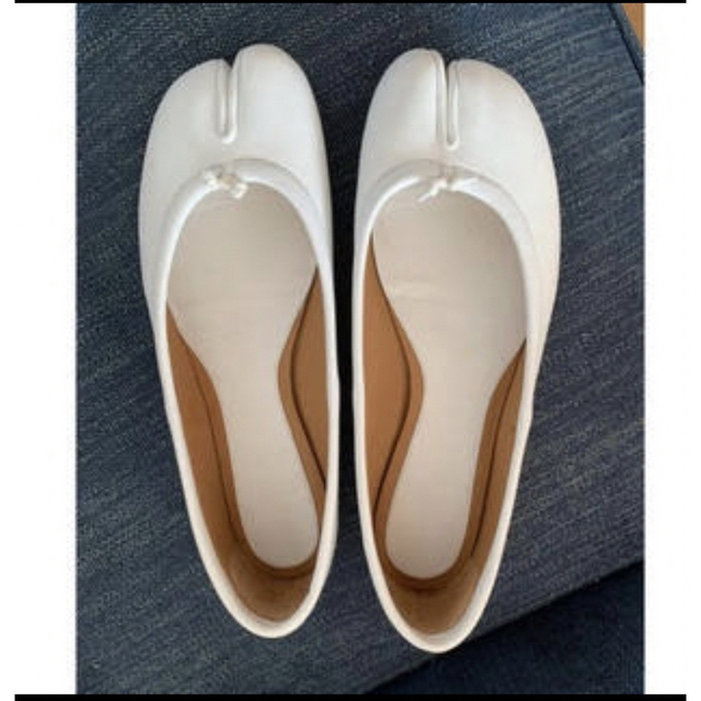 くすみ水色 マルジェラ タビ足袋バレエ37 ホワイトMargiela Tabi