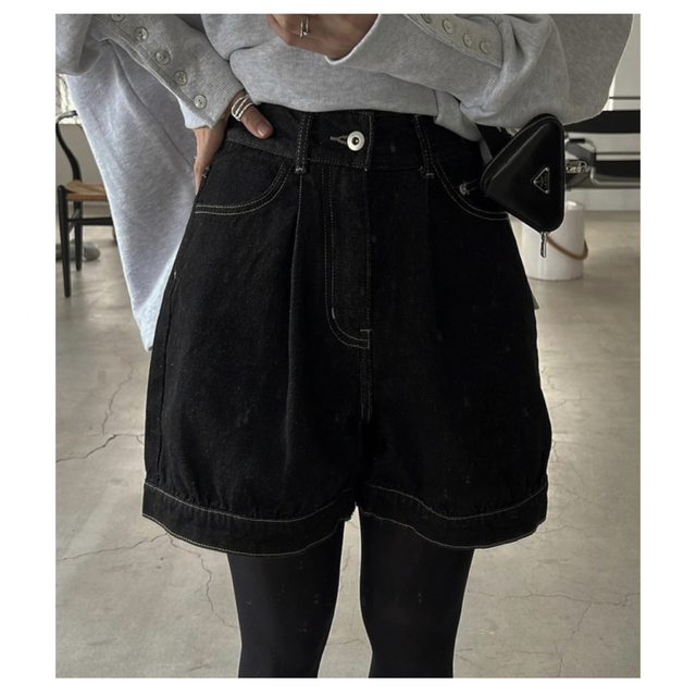 【willfully】今季新品front tuck balloon denim レディースのパンツ(デニム/ジーンズ)の商品写真