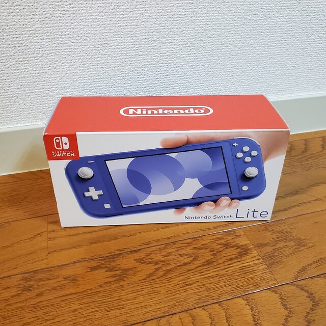 Nintendo Switch LITE ブルー エンタメ/ホビーのゲームソフト/ゲーム機本体(家庭用ゲーム機本体)の商品写真