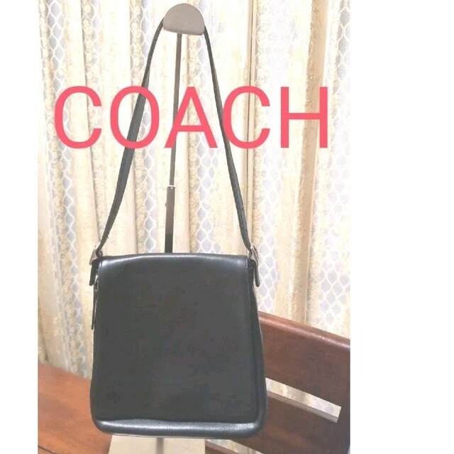 COACHのショルダーバッグです