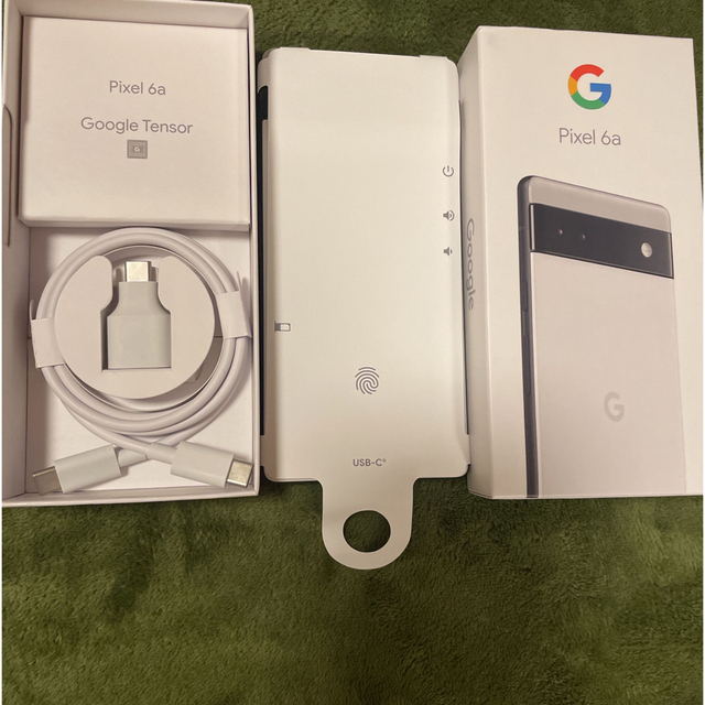 Google(グーグル)の専用★Google pixel 6a 新品★白★128GB スマホ/家電/カメラのスマートフォン/携帯電話(スマートフォン本体)の商品写真