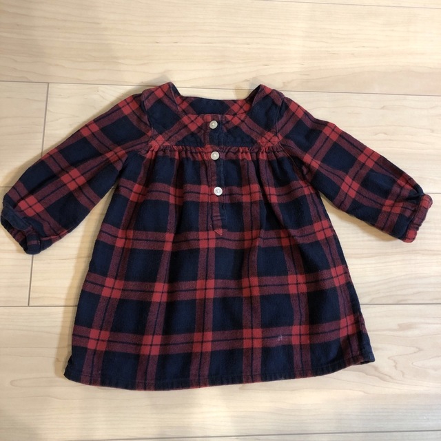 MUJI (無印良品)(ムジルシリョウヒン)の無印　ワンピース80 キッズ/ベビー/マタニティのベビー服(~85cm)(ワンピース)の商品写真