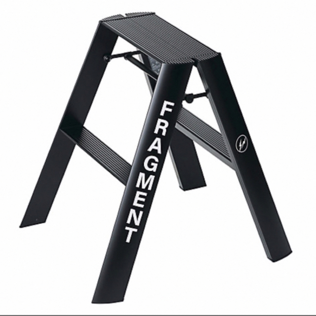 fragment collaboration  ルカーノ Step stool
