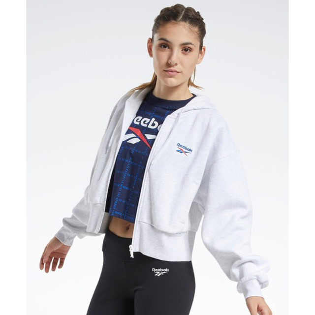 Reebok(リーボック)の新品！Reebok★クラシックス ベクター フーディー　ジップアップパーカー　 レディースのトップス(パーカー)の商品写真