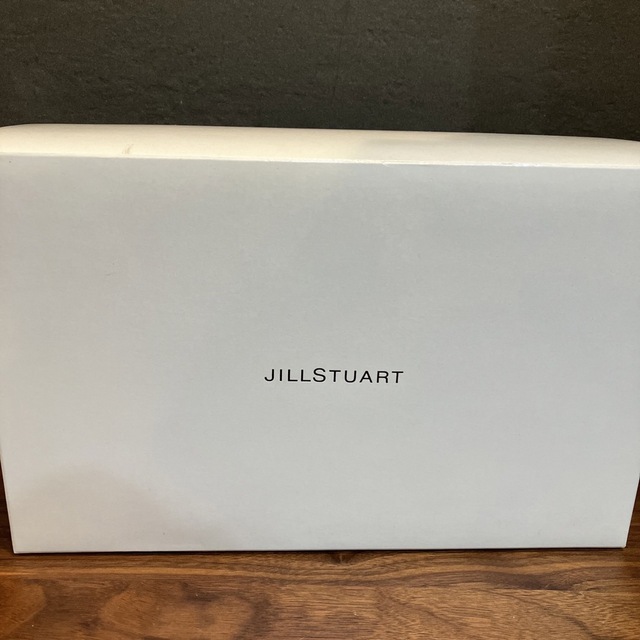 JILLSTUART(ジルスチュアート)の❤️新品未使用❤️ジル　スチュアート　カップ＆ソーサー インテリア/住まい/日用品のキッチン/食器(グラス/カップ)の商品写真