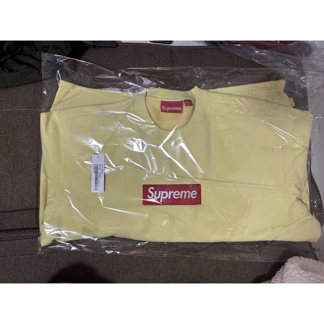 Supreme Box Logo Crewneck "Pale Yellow"