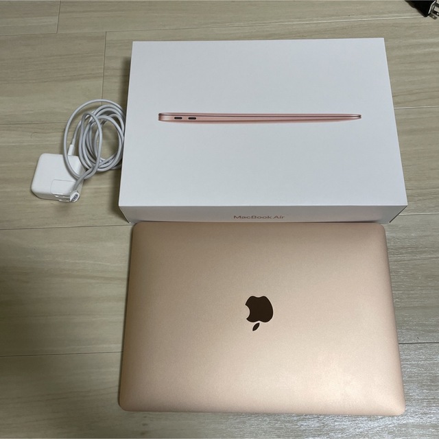格安高評価 MacBook Air ゴールド13インチM1チップ 8GB SSD 256GB