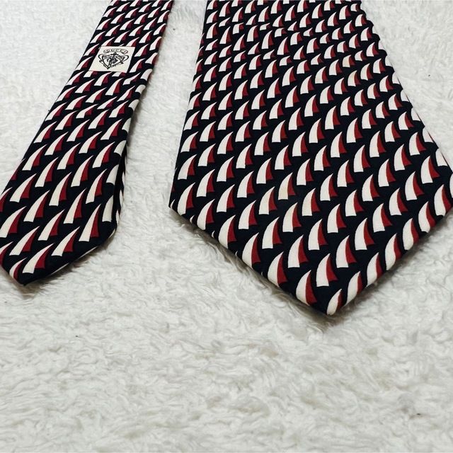 正規 価格 【ハイブランド】美品 GUCCI ネクタイ GG柄 ネクタイ