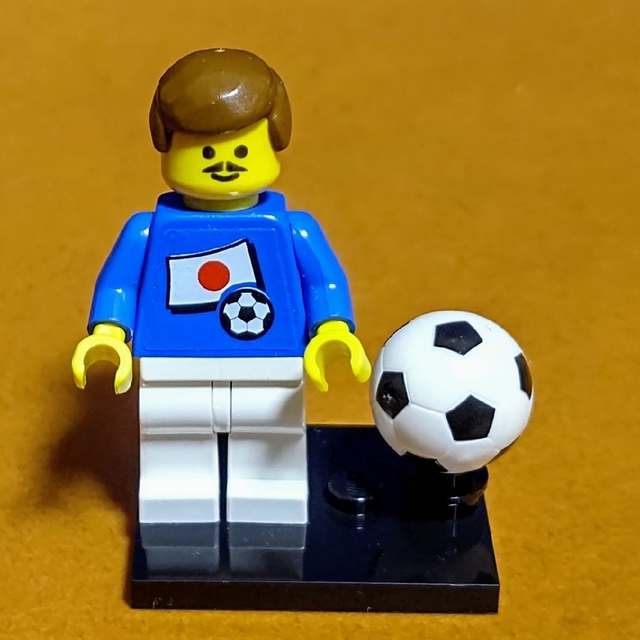 Lego(レゴ)のレゴ★サッカー 日本代表(サムライブルー）選手 背番号5 オリジナル 激レア エンタメ/ホビーのおもちゃ/ぬいぐるみ(その他)の商品写真