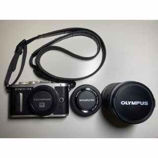 オリンパス(OLYMPUS)のオリンパス　E-PL8 ダブルズームキット(ミラーレス一眼)