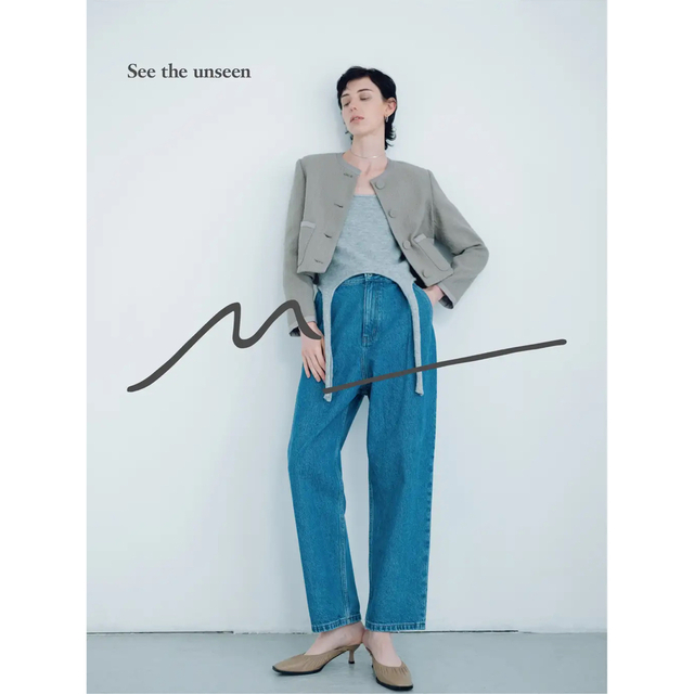 moussy(マウジー)の美品　【M_ 】　タックワイドパンツ　テーパードデニム　ハイウエスト　ルーズ レディースのパンツ(デニム/ジーンズ)の商品写真