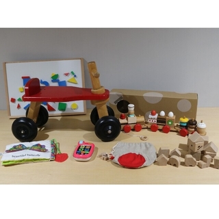 アクタス(ACTUS)の木製おもちゃ・知育玩具など　６点セット　コイデのマイカー、積み木トレインなど(知育玩具)
