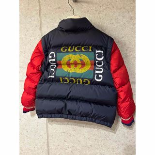 グッチ(Gucci)のGucci kids グッチ　キッズ　チルドレン　ダウンジャケット　ベスト　4歳(ジャケット/上着)