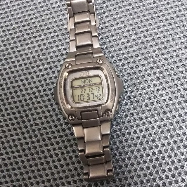 G-SHOCK(ジーショック)のカシオ G-SHOCK MR-G MRG-210T 動作品 チタン メンズの時計(腕時計(デジタル))の商品写真