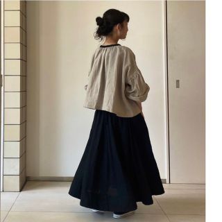 nest Robe - 2021 * nest Robe * リネンショートスモックブラウスの