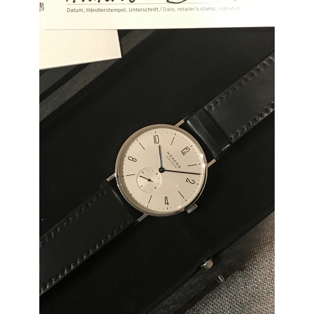 JUNGHANS(ユンハンス)のnomos ノモス タンジェント 38mm TN1A1W238 手巻 おまけ付き メンズの時計(腕時計(アナログ))の商品写真