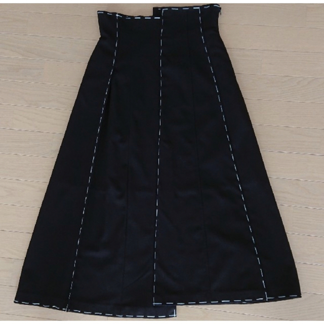 Ameri VINTAGE(アメリヴィンテージ)のAmeri VINTAGE STITCH PANEL SKIRT レディースのスカート(ロングスカート)の商品写真