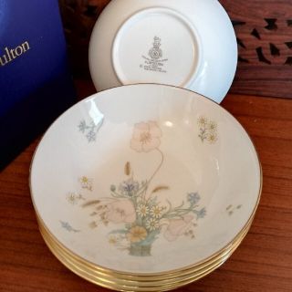 ロイヤルドルトン(Royal Doulton)のロイヤルドルトン FLIRTATION 英国製　小鉢　ボール5個セット(食器)