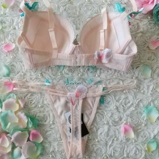 Wacoal - サルート🌹29G 店舗限定 ラマン 愛人 E65 ソングM PIの通販