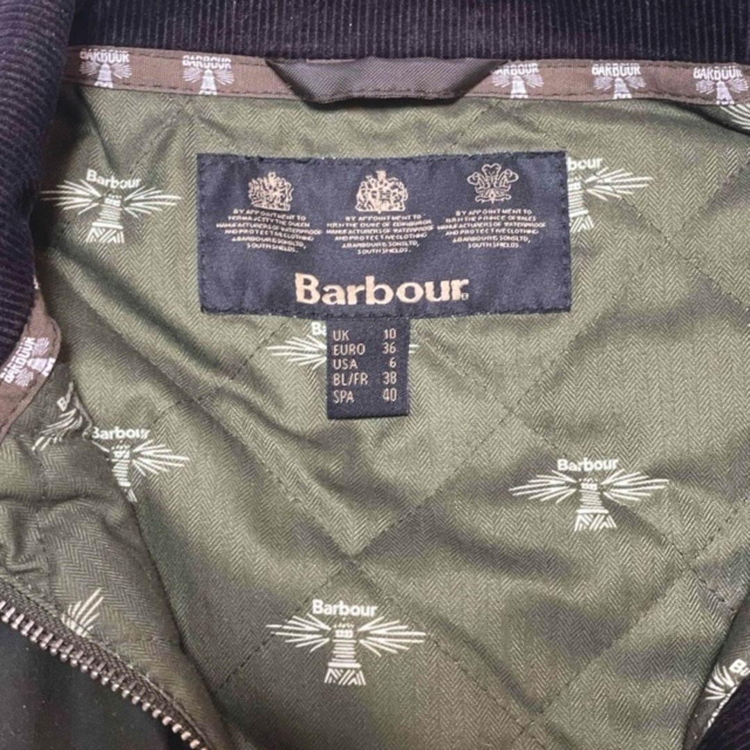 Barbour(バーブァー)の値下げ！バブアー　ジャケット　オイル加工　barbour レディースのジャケット/アウター(ブルゾン)の商品写真