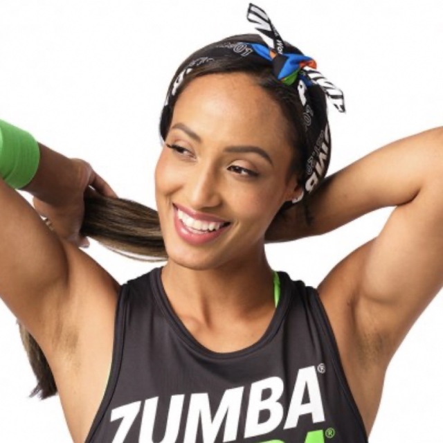 Zumba(ズンバ)のZumba ズンバ　正規品　Sale レディースのファッション小物(バンダナ/スカーフ)の商品写真