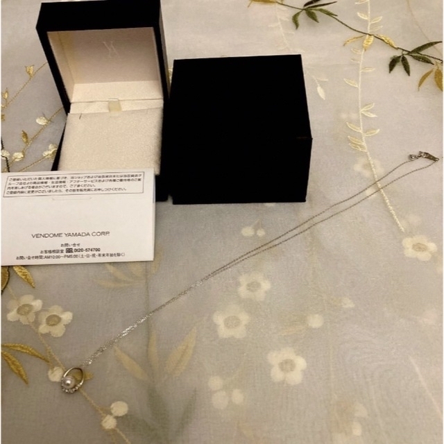 Vendome Aoyama(ヴァンドームアオヤマ)のヴァンドーム アオヤマ  プラチナネックレス　限定値下げ レディースのアクセサリー(ネックレス)の商品写真