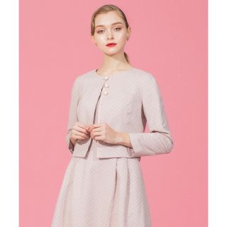 トッカ 白 ノーカラージャケット(レディース)の通販 26点 | TOCCAの