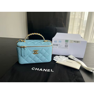 CHANEL - CHANEL ヴァニティ ハンドル ブルー キャビアスキン シャネル ...