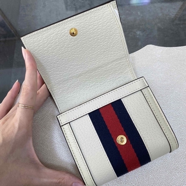 Gucci(グッチ)の残１【新品】GUCCI グッチ オフィディア GGウェブ 三つ折り財布 クリーム レディースのファッション小物(財布)の商品写真