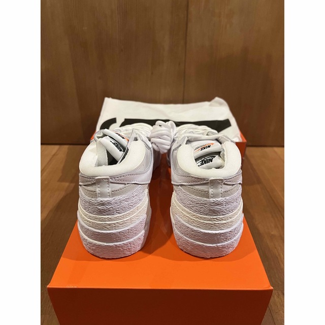 NIKE(ナイキ)のsacai × Nike Blazer Low  メンズの靴/シューズ(スニーカー)の商品写真