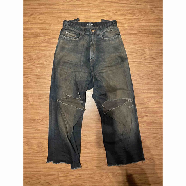 balenciaga destroyed skater jeans