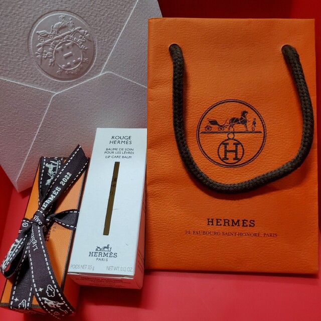 Hermes(エルメス)の新品 未開封 エルメス リップバーム HERMES メッセージカード コスメ/美容のスキンケア/基礎化粧品(リップケア/リップクリーム)の商品写真