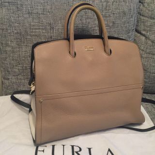 フルラ(Furla)のフルラ ショルダーバッグ 人気完売モデル お値引き(ショルダーバッグ)