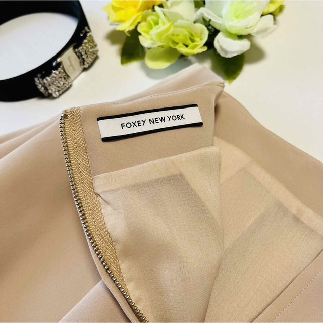 ♡極美品♡ FOXEY イリプスフレアー 希少なアンティークベージュ M〜L