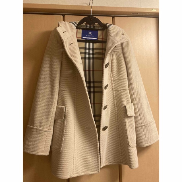 BURBERRY BLUE LABEL(バーバリーブルーレーベル)の人気のバーバリーブルーレーベルピーコート レディースのジャケット/アウター(ピーコート)の商品写真