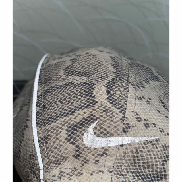 Supreme(シュプリーム)のSupreme Nike Air Max Snakeskin SS 16 メンズの帽子(キャップ)の商品写真
