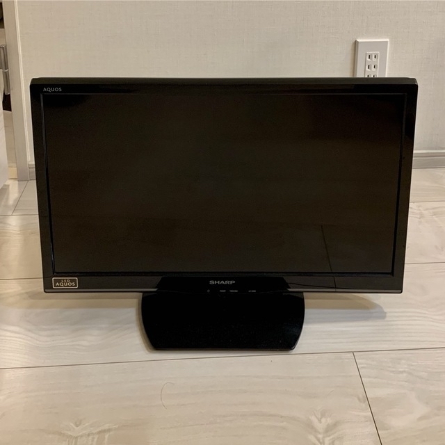 SHARP 液晶カラーテレビ 24V型