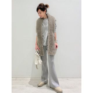 アパルトモンドゥーズィエムクラス(L'Appartement DEUXIEME CLASSE)のL'Appartement Mouton Knit VEST ムートン　ベスト(ベスト/ジレ)